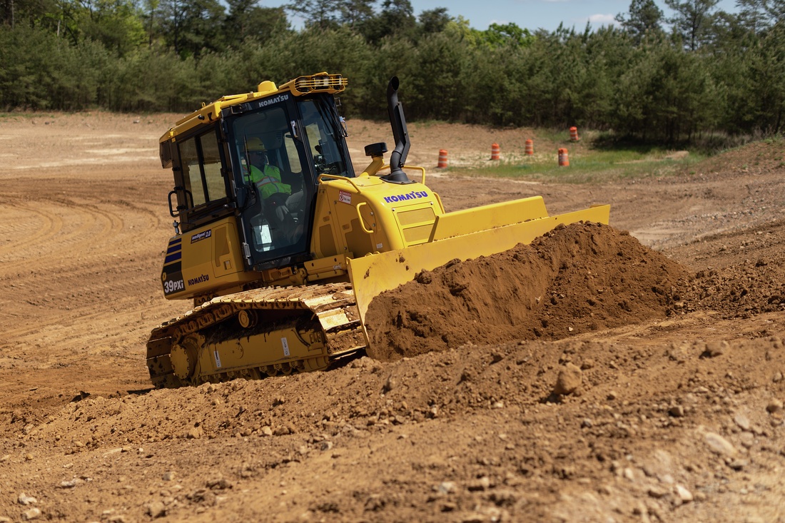 Komatsu D39EXi-24 Dozers Specs | SMS Equipment