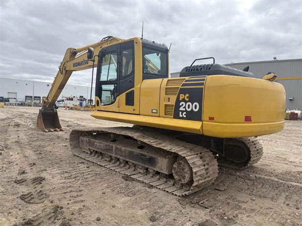 2018 Komatsu PC200LC-8 5395