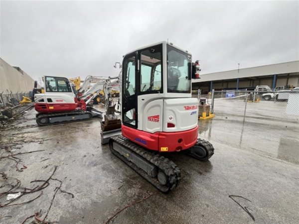 2023 Takeuchi TB335R-CR 5337