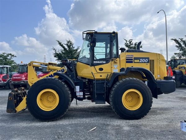 2021 Komatsu WA200-8 2683