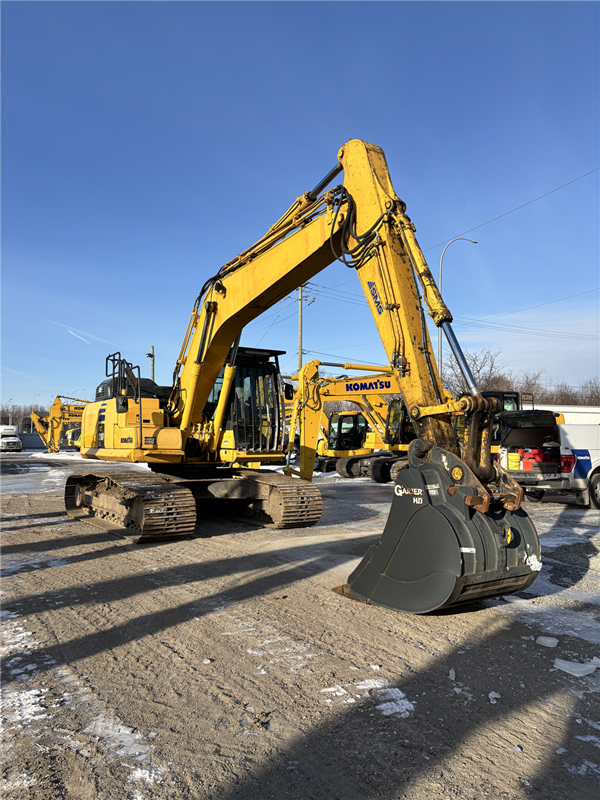 2020 Komatsu PC210LC-11 5371