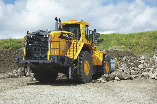 WA700-8