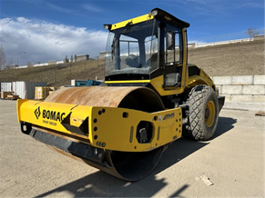 2021 BOMAG BW 211 D-5 5155