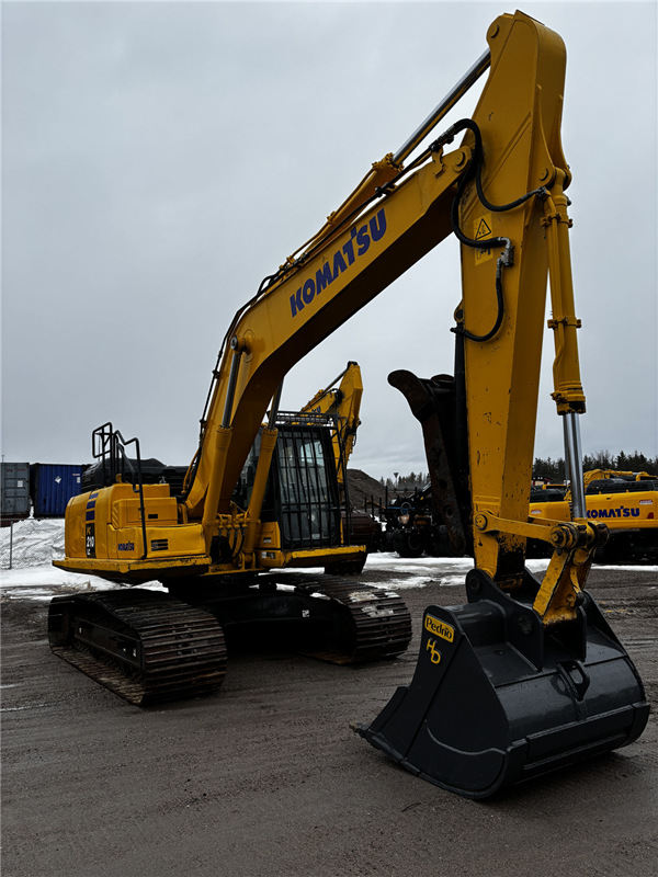 2023 Komatsu PC210LC-11 5406