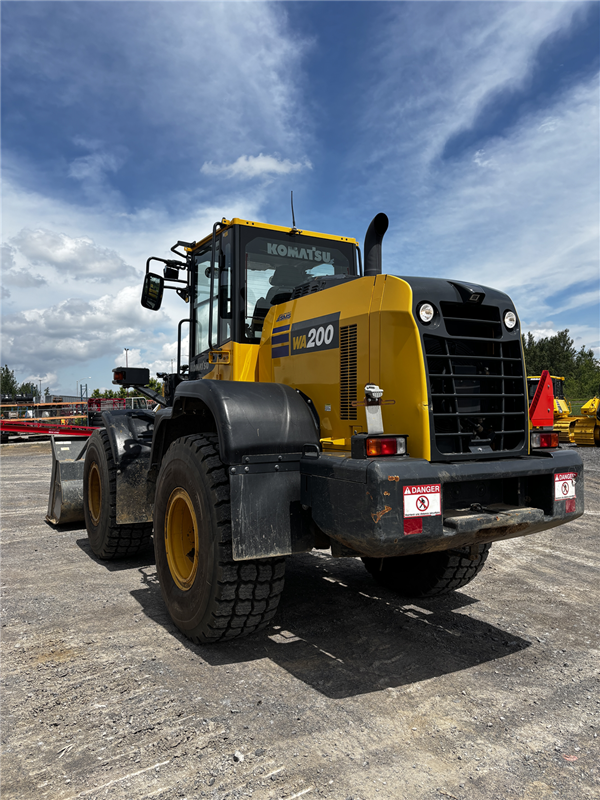 2023 Komatsu WA200-8 5469