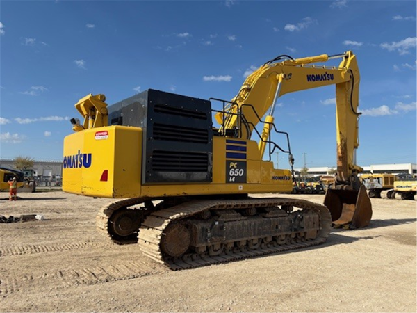 2023 Komatsu PC650LC-11 5320