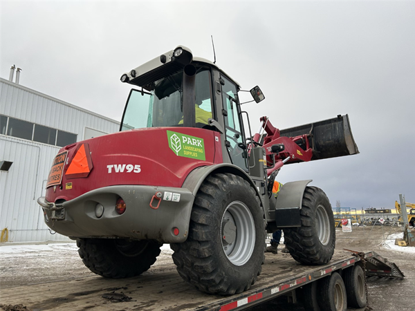 2021 Takeuchi TW95C2HS 3794