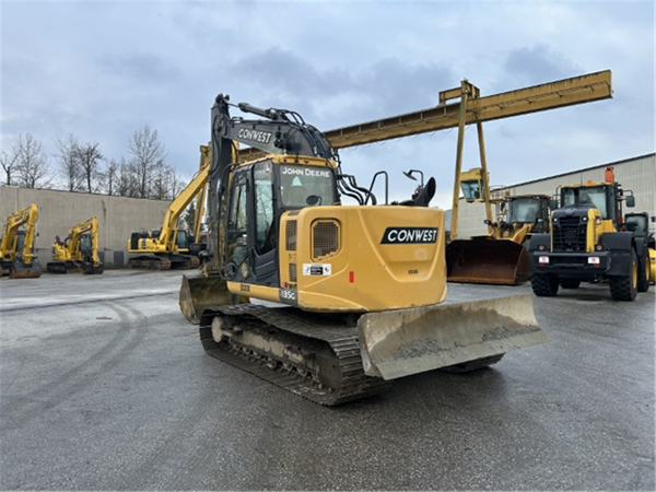 2017 DEERE 135G 5321