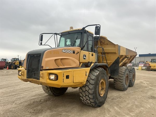 2009 DEERE 400D 5208
