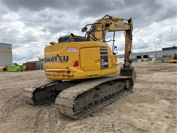 2015 Komatsu PC228USLC-10 5450