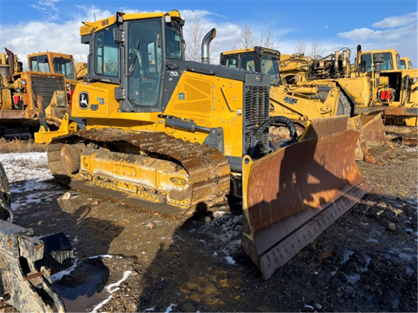 2022 DEERE 750L 5179