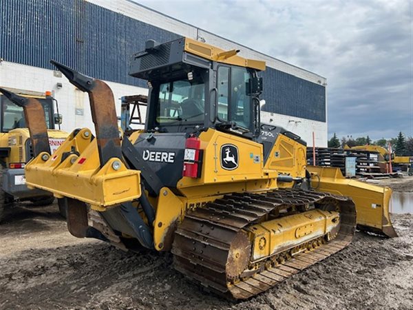 2022 DEERE 750L 5179