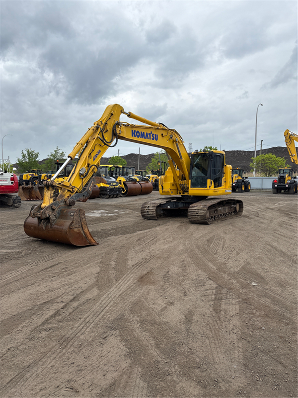 2023 Komatsu PC238USLC-11 5435