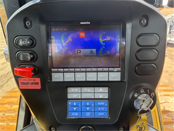 2019 Komatsu D65PXI-18 5475