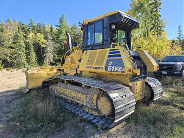 2017 Komatsu D61PX-24 5282