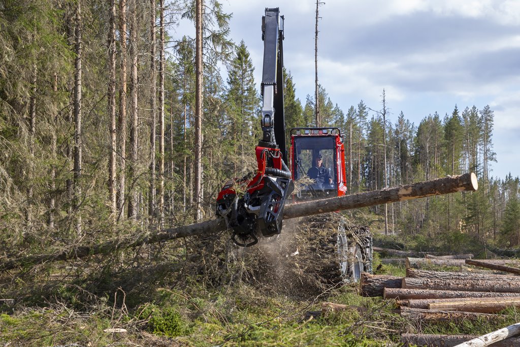 Komatsu 951 Harvesters Specs | SMS Equipment