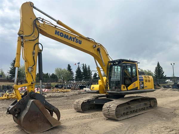 2022 Komatsu PC240LC-11 5410