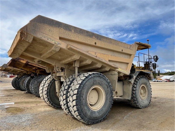 2004 Komatsu HD465-7 5190