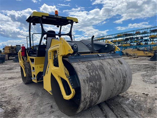 2021 BOMAG BW 206 AD-5 5216
