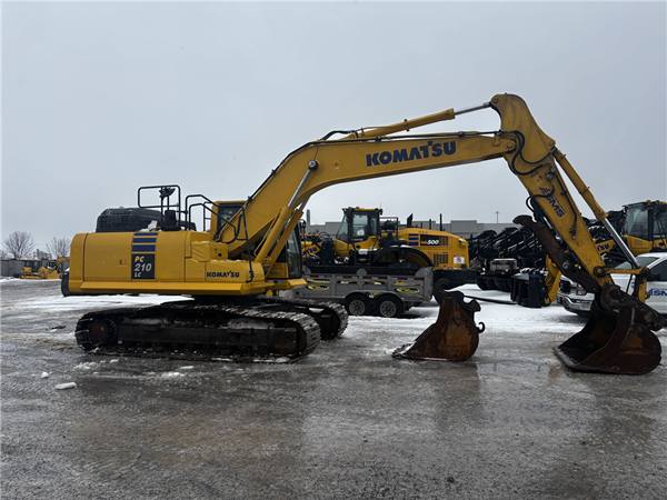 2022 Komatsu PC210LC-11 5381