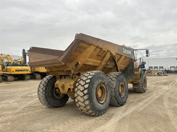 2009 DEERE 400D 5208