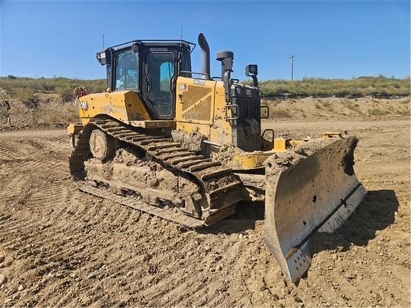 2023 CATERPILLAR D6 LGP 5268