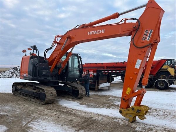 2018 HITACHI ZX225US-6 3825