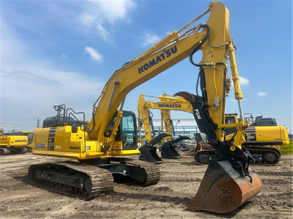 2022 Komatsu PC210LCI-11 5467