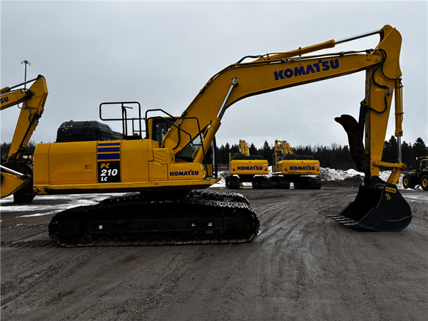 2023 KOMATSU PC210LC-11 5406