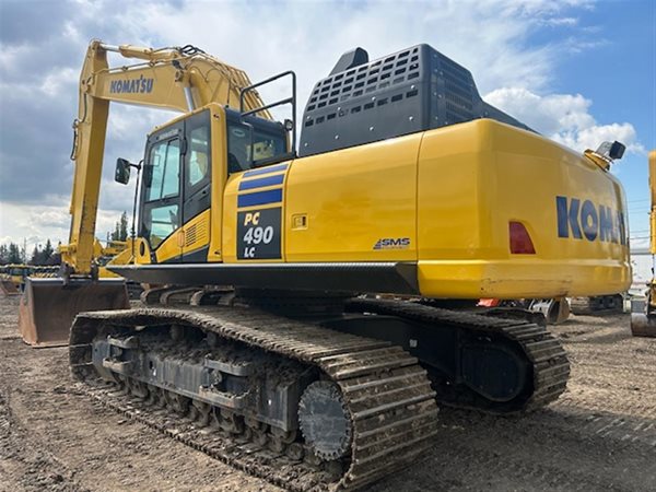 2023 Komatsu PC490LC-11 5218