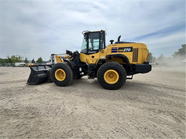 2022 Komatsu WA270-8 4956