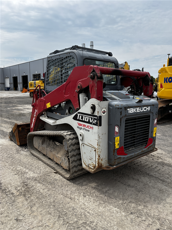 2021 Takeuchi TL10V2-CRHRP 5471