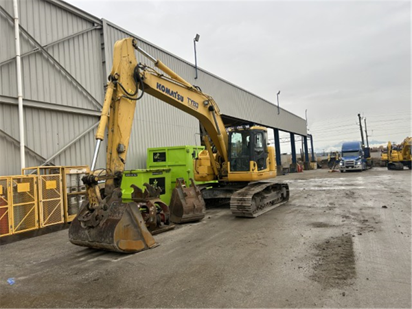 2014 Komatsu PC228USLC-8 5323