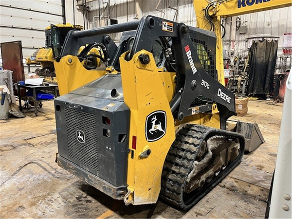 2021 DEERE 317G 3791