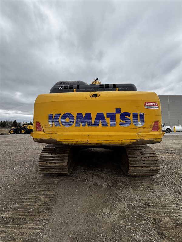 2023 Komatsu HB365LC-3 5425