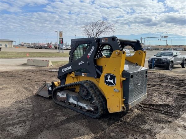 2021 DEERE 317G 3791