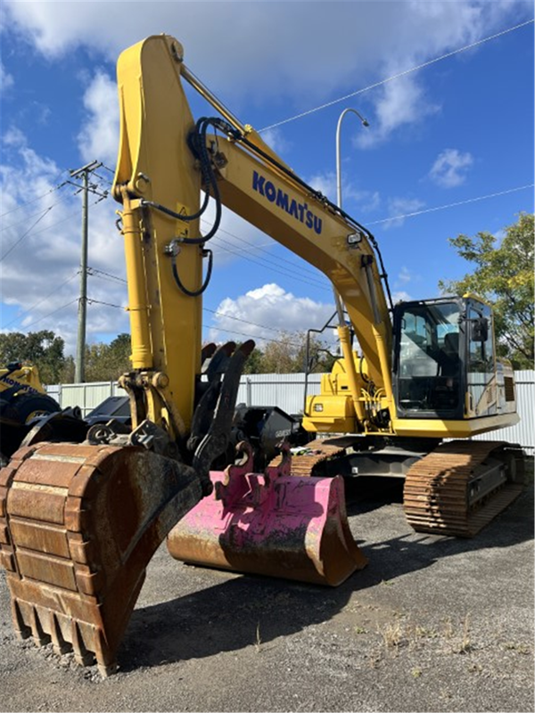 2022 Komatsu PC170LC-11 5032