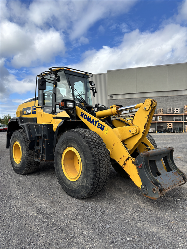 2022 KOMATSU WA270-8 5240