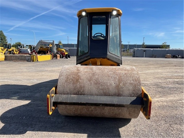 2002 VOLVO SD70D 5274