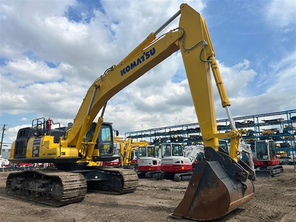 2023 Komatsu PC490LC-11 5218