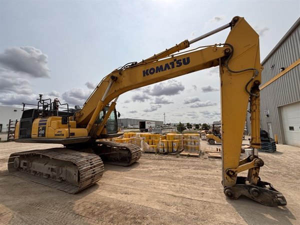 2022 Komatsu PC490LCi-11 5490