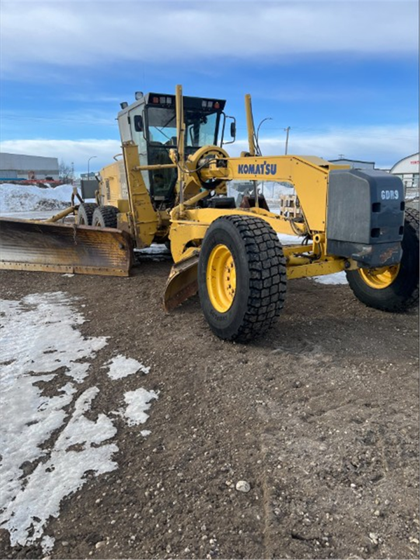 2007 Komatsu GD675-3E0 5372