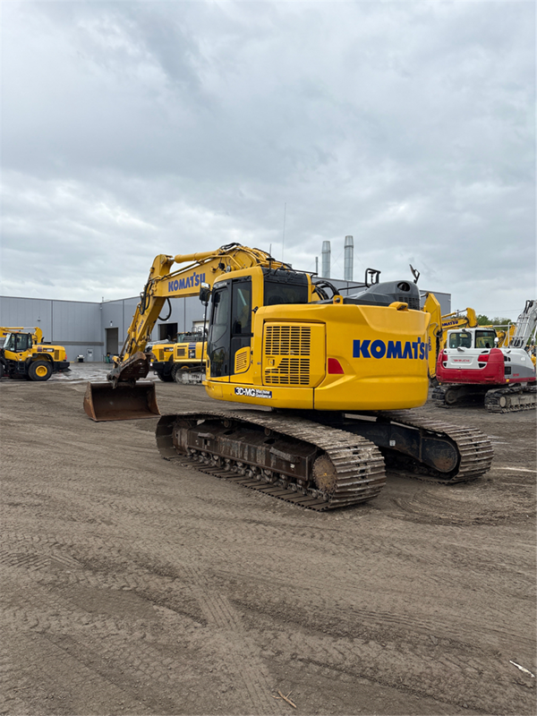 2023 Komatsu PC238USLC-11 5435