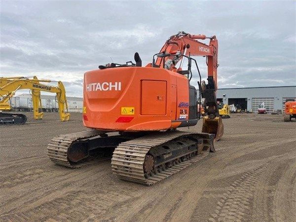 2017 HITACHI ZX225US-6 5147