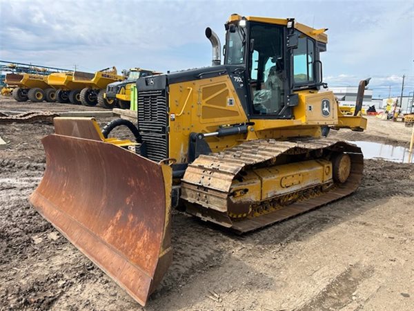 2022 DEERE 750L 5179