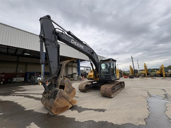 2012 DEERE 225DLC 5354