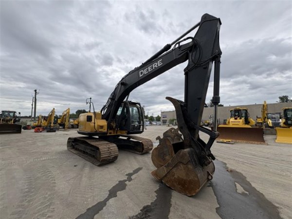 2012 DEERE 225DLC 5354