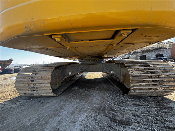 2022 Komatsu PC210LC-11 5402