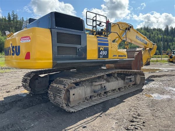 2022 Komatsu PC490LC-11 5157