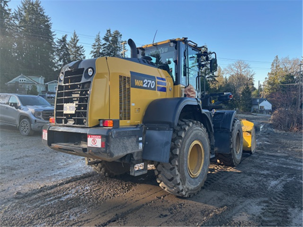 2025 KOMATSU WA270-8 5382
